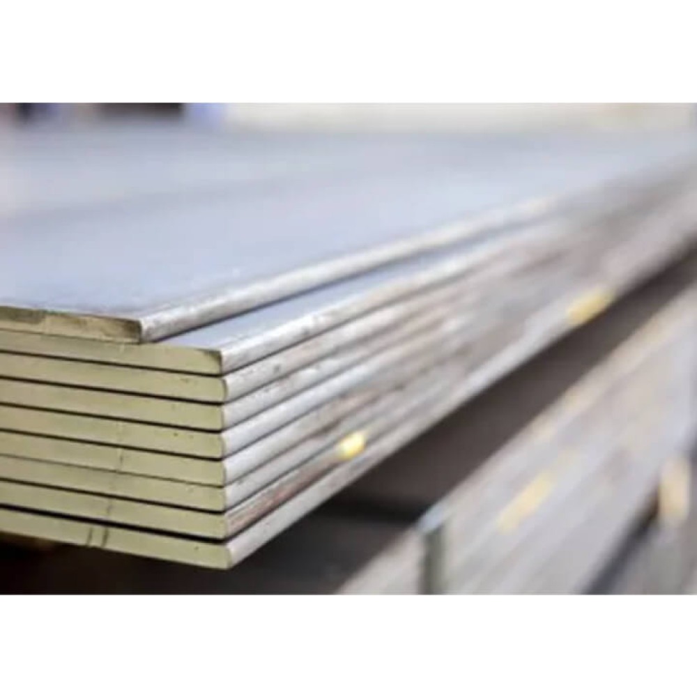 Hot rolled steel plates stacked in warehouse – CoreMet Steel heavy-duty flat steel products