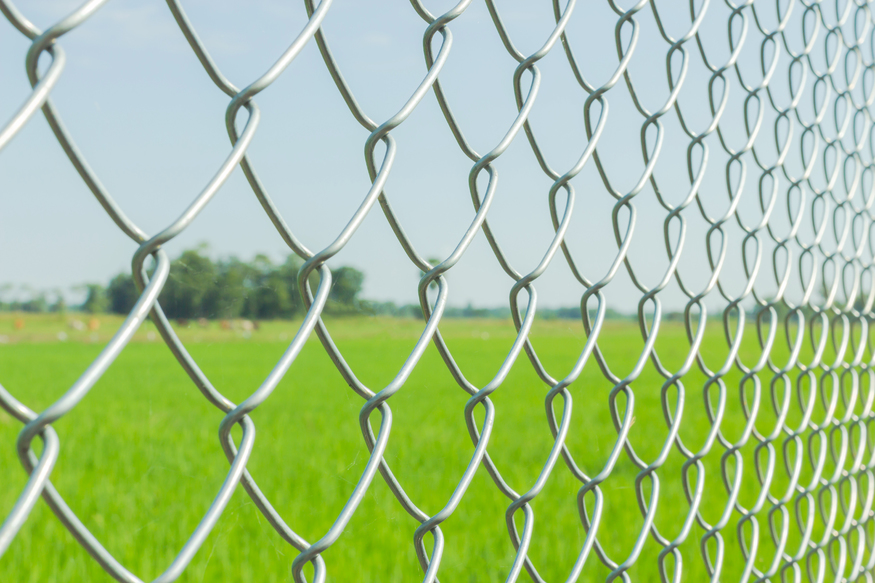 galvanized chain link fence supplier UK and Global