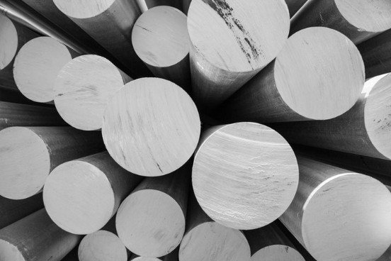 Bright steel bars supplied by CoreMet Steel for engineering and machining applications